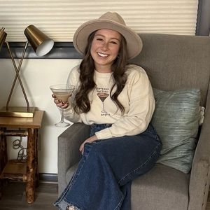 Meet your Posher, Annie